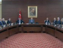 Başbakan Yeni Valileri Kabul Etti