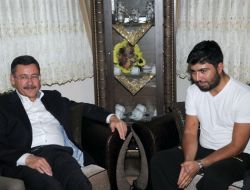 Gökçek'ten Kazada Yaralanan Zabıta Memuruna Ziyaret