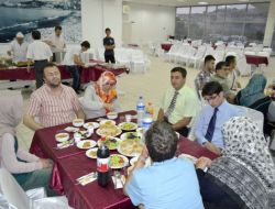 Alaplı'da İhtiyaç Sahipleri Ve Şehit Yakınları İftarda Buluştu