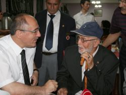 Gaziler Çanakkale'ye Gitmek İstedi Vali 'Tamam' Dedi