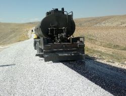 Karaman'ın Köy Yolları Asfaltlanıyor