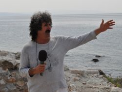 'Erdek Şehitliği'nde Resmi Törenlerin Devam Etmemesi İçin Sebep Yok'