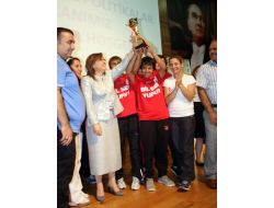 Bakan Şahin:biz Altın Nesil Yetiştirmek Zorundayız