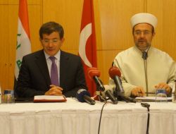 Davutoğlu: Suriye’de Dini Mekanların Zarar Görmemesine Özen Gösterilmeli