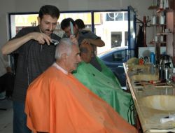 Berberler Bayram Yoğunluğunu Aşmak İçin Gece Mesaisine Başladı