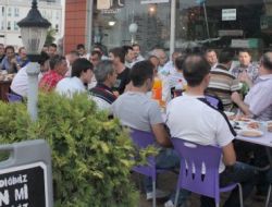 Düzce'de Esnaf İftarda Buluştu