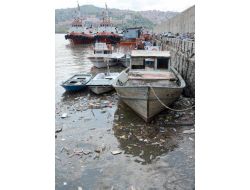 Zonguldak'ta Liman Çöplüğe Döndü