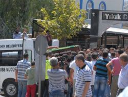 Polis Kurşunuyla Ölen Gencin Ailesine Devletten Güvence