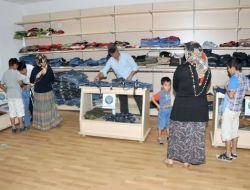 Etimesgut'ta İhtiyaç Sahiplerinin Bayramlıkları Belediyeden