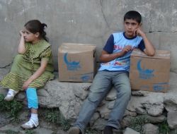 Kimse Yokmu Derneği, Muş'ta 250 Aileye Ramazan Kumanyası Dağıttı