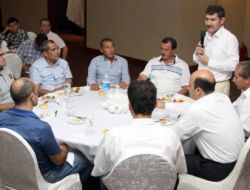 Afyonkarahisarlı İşadamları İsmiad'ın İftarında Buluştu