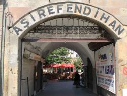 Tarihi Aşir Efendi Hanı Kaderine Terk Edildi