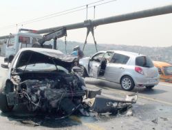 Boğaziçi Köprüsü'nde Kaza : 2 Yaralı