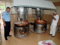 Şekerciyi Zabıta Bastı