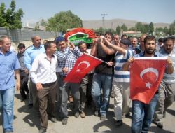 Kavgada Ağır Yaralanan 4 Çocuk Babası Hayatını Kaybetti