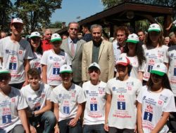 Arınç’tan Genç Rehberlere Ulu Cami Soruları