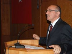 Vali Özçimen'den, Sbs Ve Lys' İnşarılı Olan Öğrencilere Cumhuriyet Altını