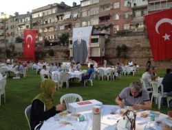 Mhp İstanbul İl Başkanı: Akp Terörle Mücadele Konusunda Zafiyet Gösterdi