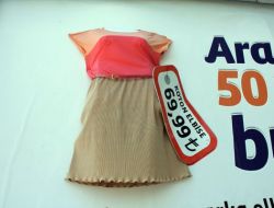 Alışveriş Merkezi Bilboardlarda Gerçek Ürünle Tanıtım Yapıyor