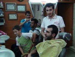 Berberler, Bayram Yoğunluğu Sebebiyle Randevu Sistemine Geçti