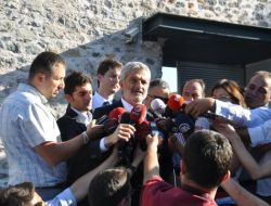 Başbakan Erdoğan, Medya Derneği Yöneticileri İle Sektörün Sorunlarını Konuştu