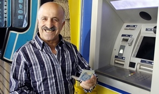 Emeklilerin erken maaş sevinci