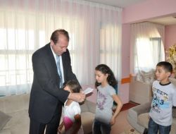 Kırıkkale Protokolü Bayramlaşma İçin Halkın Ayağına Gitti