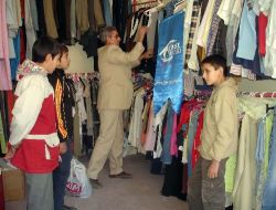 Kimse Yok Mu Derneği, Dinar'da 60 Aileyi Sevindirdi