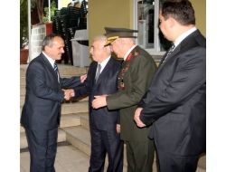 Vali Şahin: Yalnızlık Hastalığının İlacı Bayramlardır, Kandillerdir