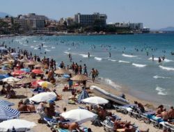 Kuşadası’nda Bayram Bereketi