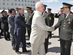 Vali Alim Barut, Cezaevindeki Mahkumlarla Bayramlaştı