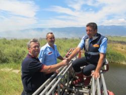 İtfaiyeciler Sazlık Yangınında Bayramlaştı