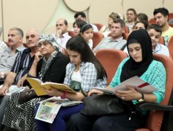 Bornovalılara 'Kent Gönüllü Kimliği' Verilecek, Önerileri Dikkate Alınacak