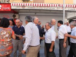 Chp Bayraklı İlçe Başkanlığında Bayramlaşma Düzenlendi