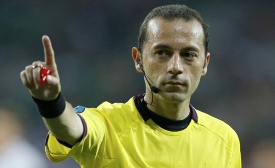 UEFA'dan Cüneyt Çakır'a görev