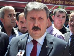 Destici: Milletimiz Provokasyonlara Gelmesin