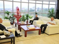 İlkadım Belediye Başkanı Necattin Demirtaş, Omü'yü Ziyaret Etti