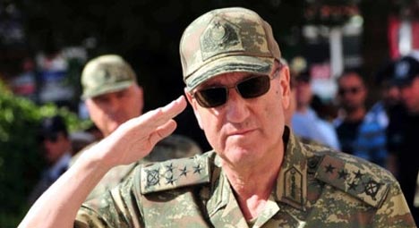 Orgeneral Kıvrıkoğlu, Suriye sınırında...