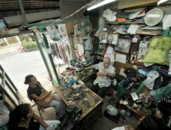 Bornovalıların Şehirle İlgili Anıları Kayıt Altına Alınıyor