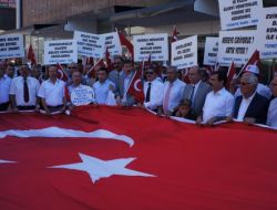 Kamu-sen Başkanı Koncuk: Bin Yıllık Kardeşliğimize Gölge Düşmemeli