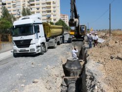 Beylikdüzü'nde Yağmur Suyu Kanal Çalışmaları Tamamlanıyor