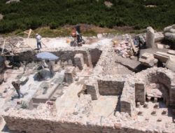 Kibyra’da Bozulmamış Tarihi Hamam Bulundu