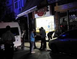 Arkadaşını Baltayla Öldürdü