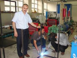 'Mühendisler Ustaların Yanında Çırak Olmasın' Diye Atölye Uygulaması Başlattı