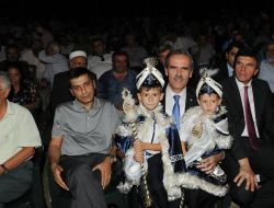 Osmanlı'nın Torunları Üsküp'te Erkekliğe İlk Adımı Attı