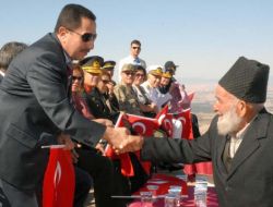 Eroğlu: Büyük Taarruz, Yokluk İçinde İman Ve Azimle Kazanılan Eşsiz Bir Zafer