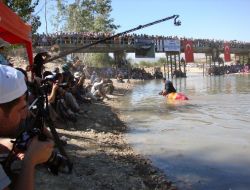 839. ‘sudan Koyun Geçirme Yarışması’ Yapıldı