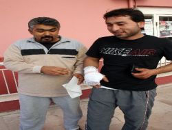 Adana'da Acemi Kasaplar Yine Kendilerini Yaraladı