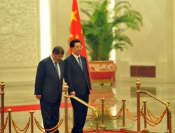 Mısır Cumhurbaşkanı Mursi Çin Ziyaretine Başladı