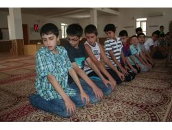 'Haydi Çocuklar Camiye' Sloganıyla Yarışma Düzenlendi